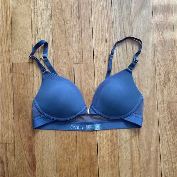 Lively No Wire Front Closure Bra, 34A, Smoke, Gently Used Condition - Picture 1 of 12